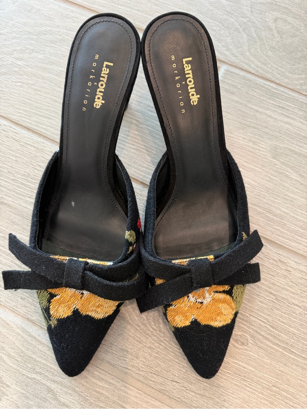 LARROUDE X MARKARIAN Embroidered Floral Heels Size 10 VGUC